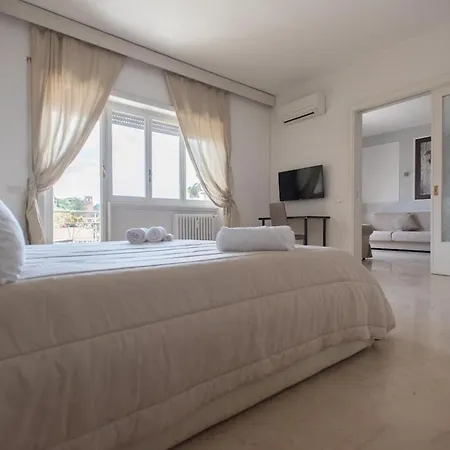 A Peaceful & Spacious Near Vatican Roma
