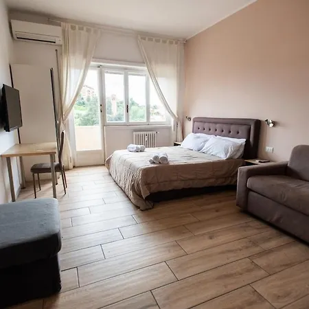 Apartamento A Peaceful & Spacious Near Vatican Roma