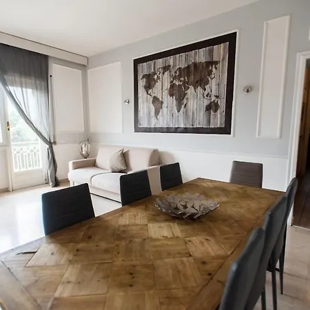 A Peaceful & Spacious Near Vatican Apartamento